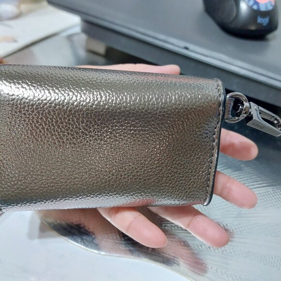 DKNY Mini Coin Purse Mini Clip On Bag Cute Practical 1 PIECE ONLY - Picture 8 of 9